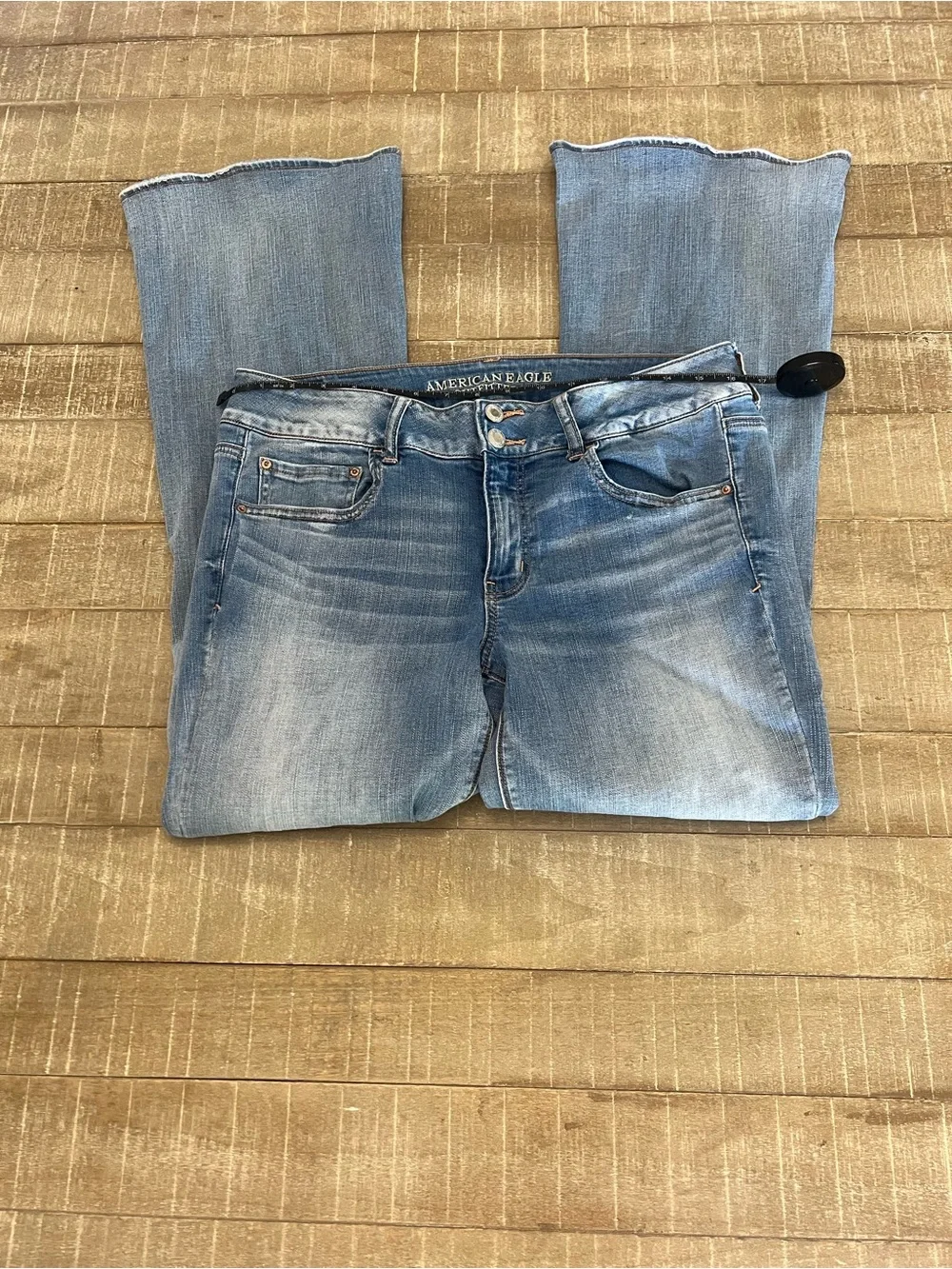 American Eagle Outfitters Light Blue Jeans Size 14